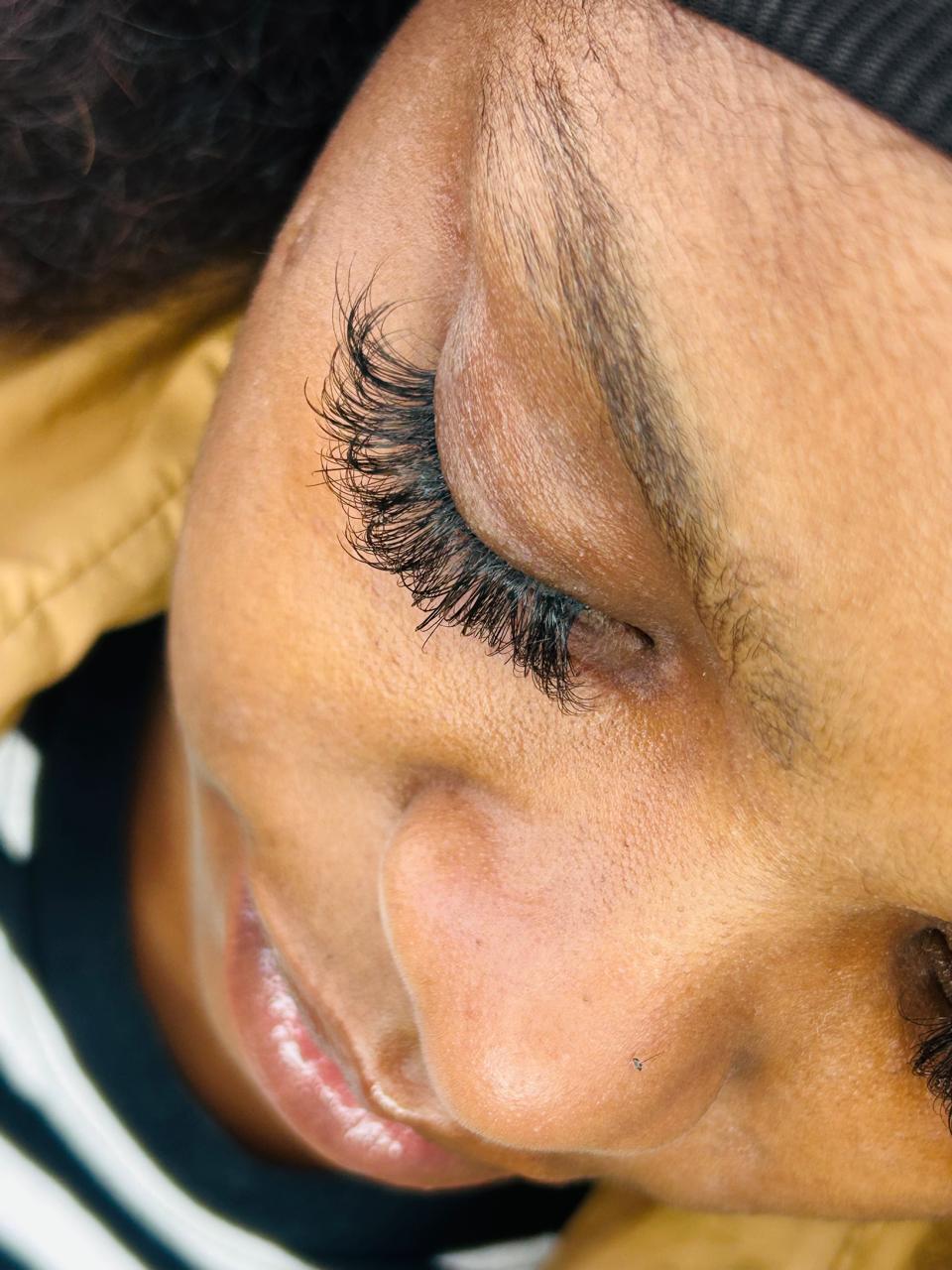 Eyelash Training — 3